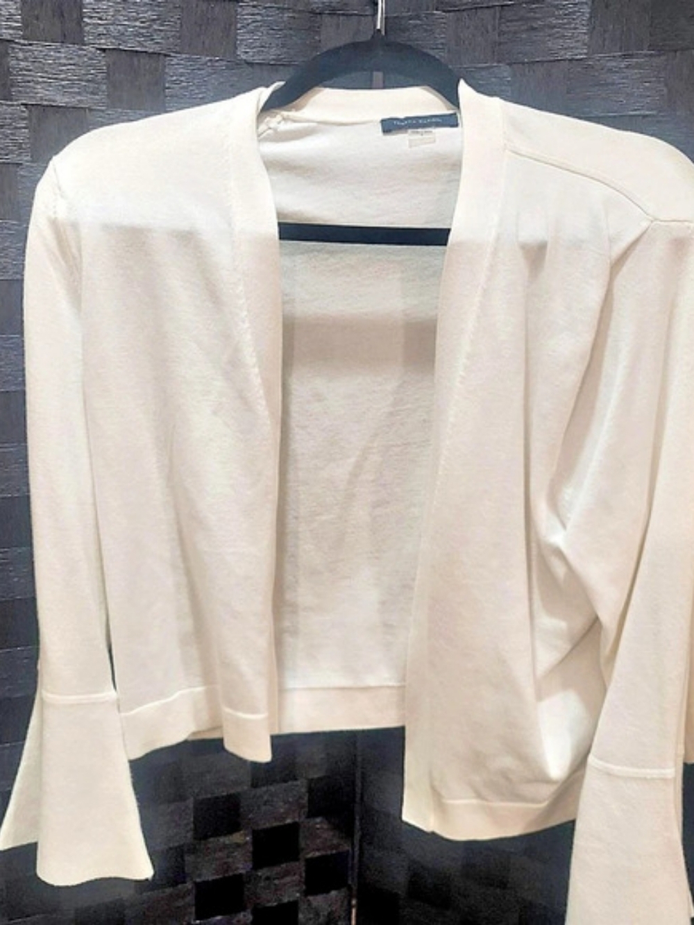 Flared Sleeve Cardigan in White Size Large Like New